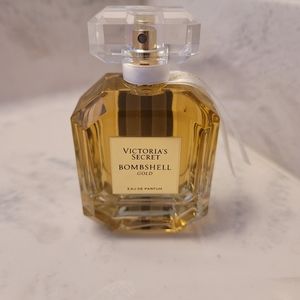 Victoria's Secret bombshell gold perfume